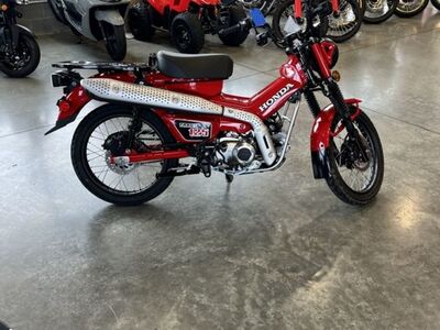 2025 Honda® Trail125