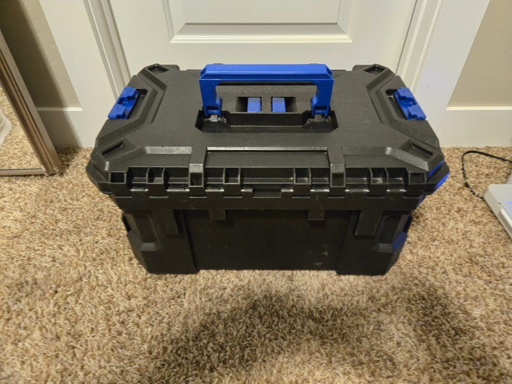 Main image 11