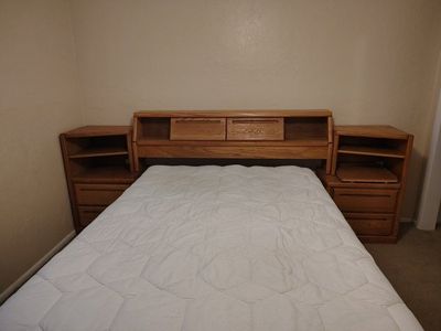 Oak Wood Queen Size complete bed set with Dresser - with no mattress.