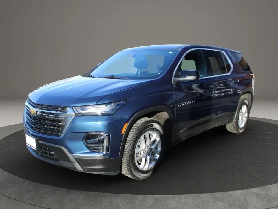 2022 Chevrolet Traverse LS