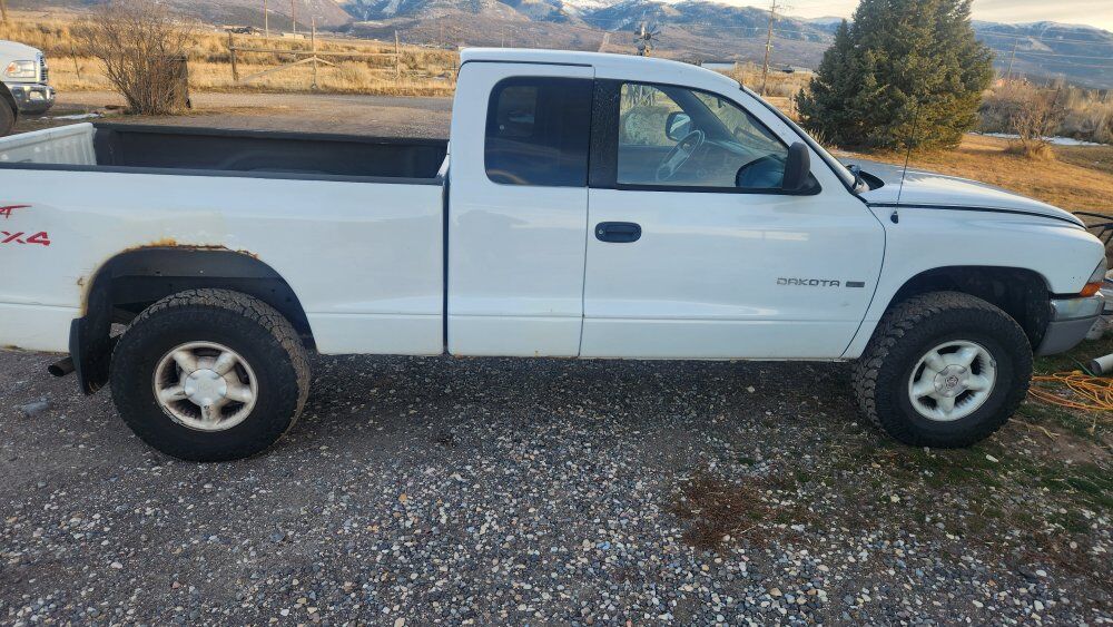 1998 DODGE DAKOTA