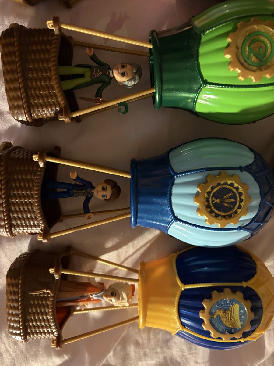 Main image 5