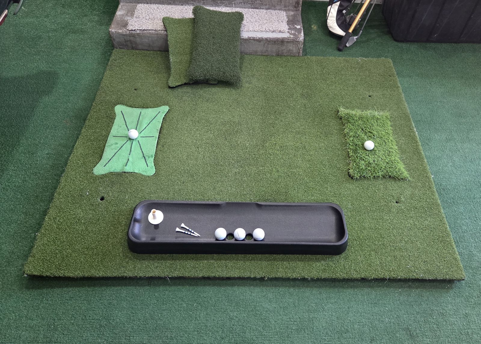 Gold Hitting Mat + Impact Screen