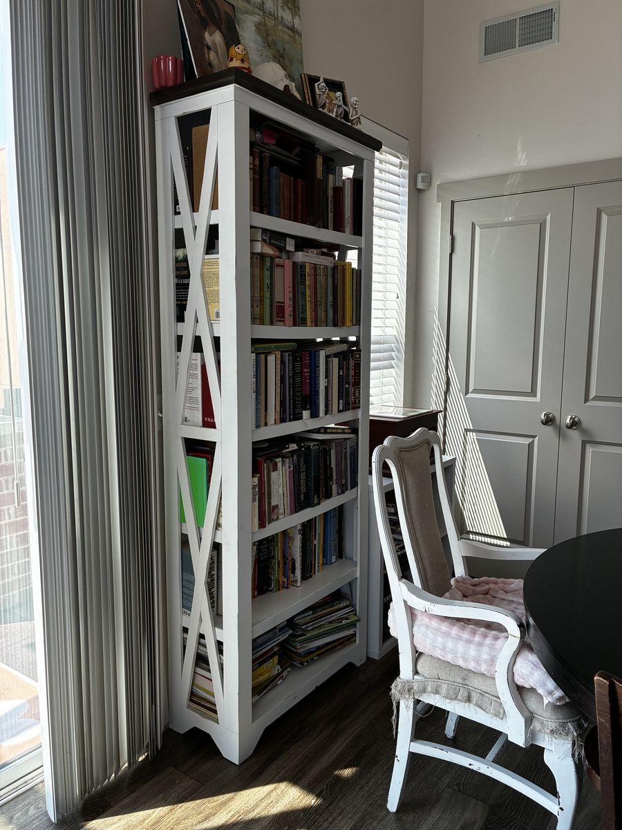 Main image 2