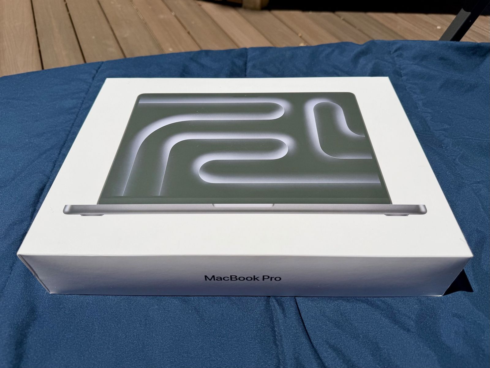 New, unopened: 14” MacBook Pro M5 (2026)