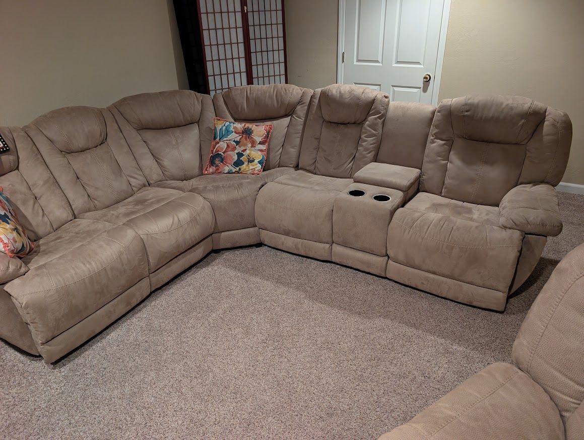 Beautiful recliner sectional and oversize chair