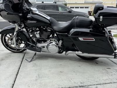$16.5K 2021 Harley-Davidson Vivid Black Road Glide (FLTRX)