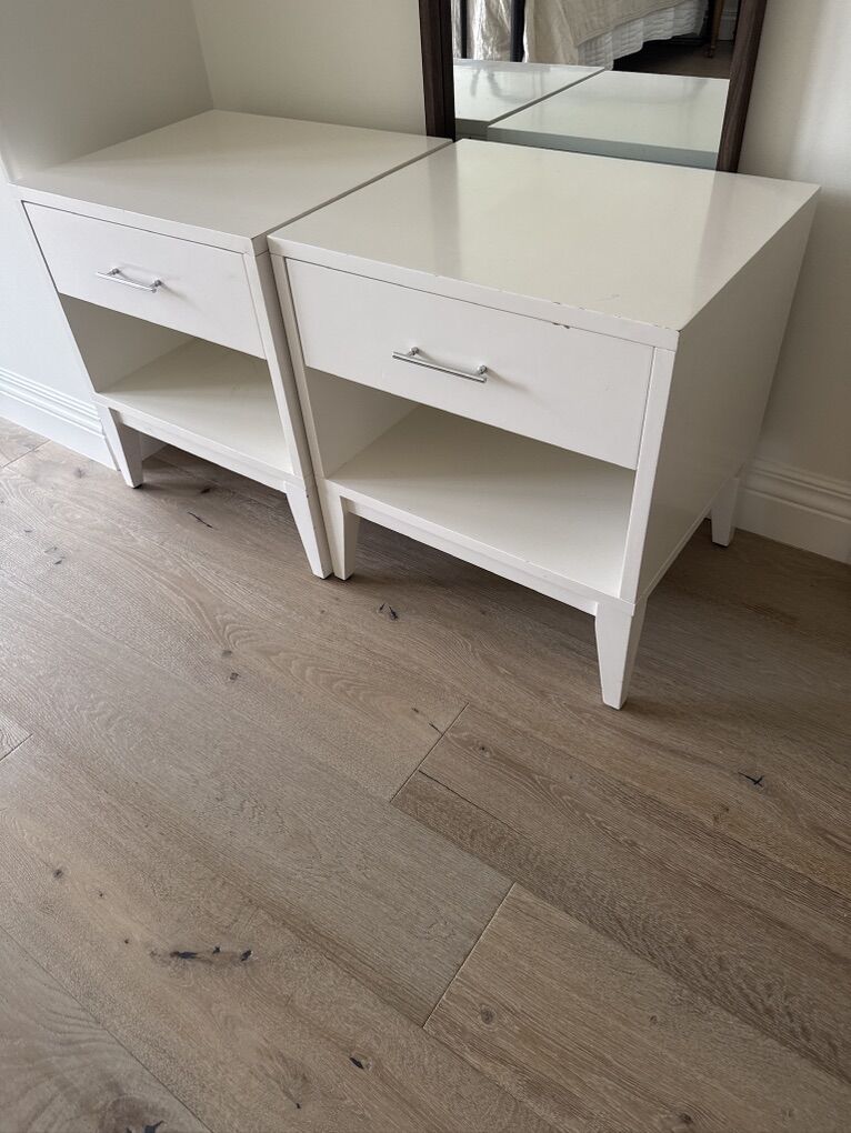 $50 For The Pair West Elm Nightstands 22wx18deep