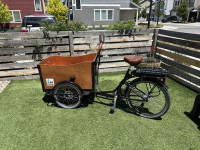 Dutch Cargo Bike