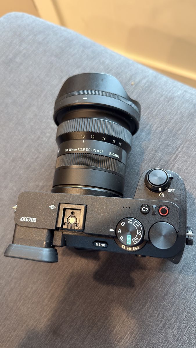 Sony A6700