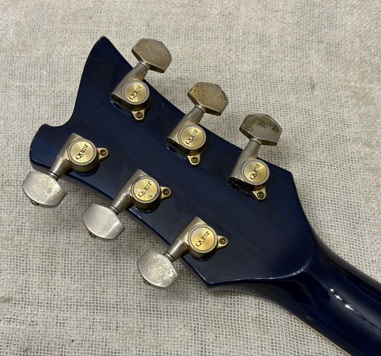 Main image 10