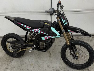 Sur-Ron Hyper Bee Dirt Bike New