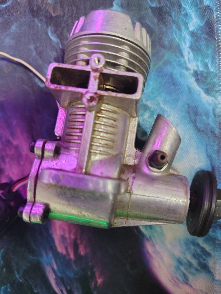 Main image 2