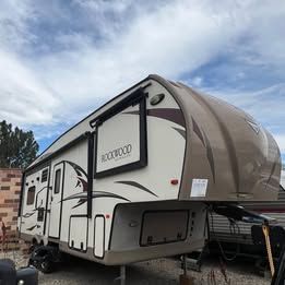 2017 ROCKWOOD 29ft