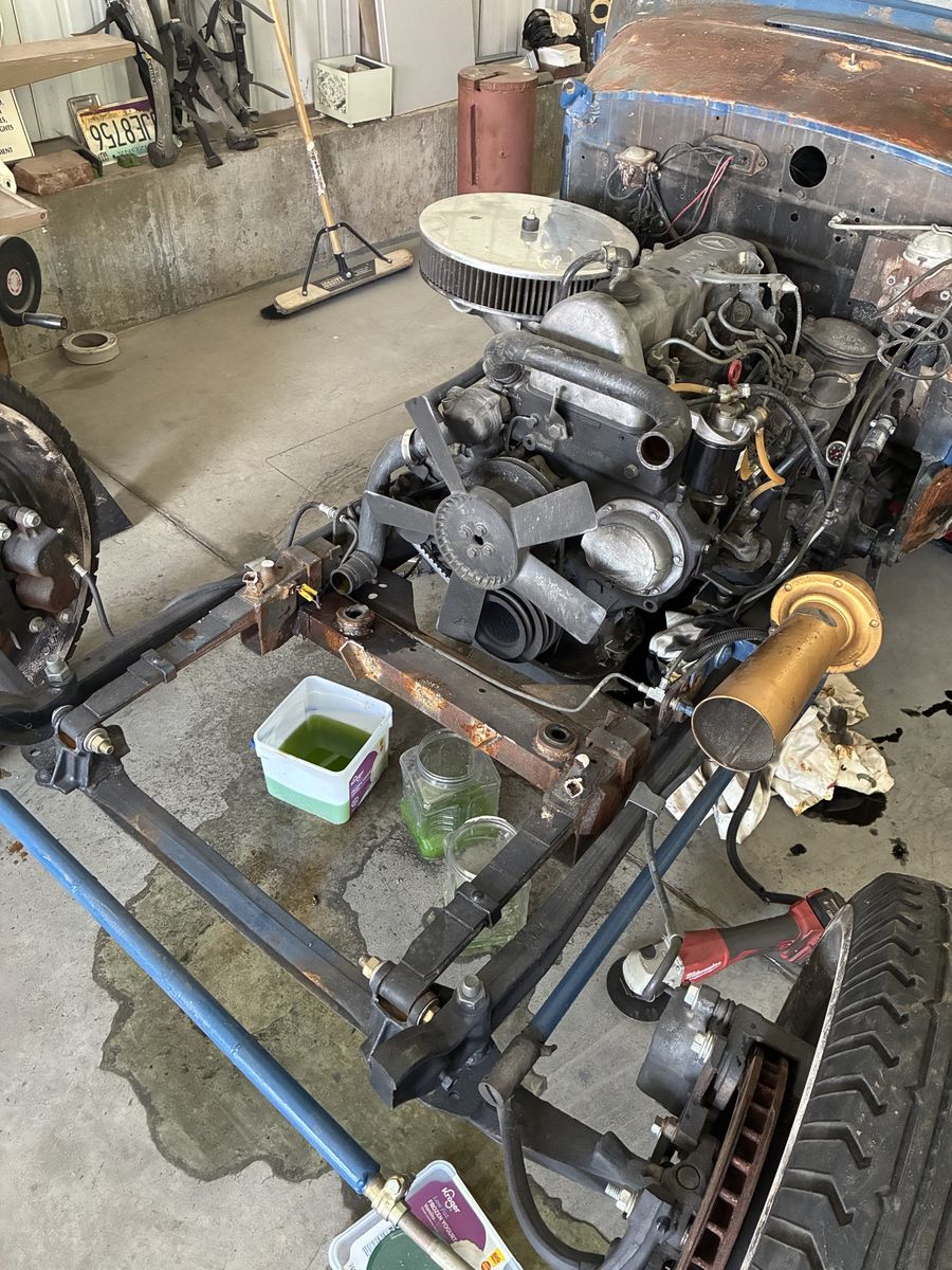 Running Mercedes 4 cyl