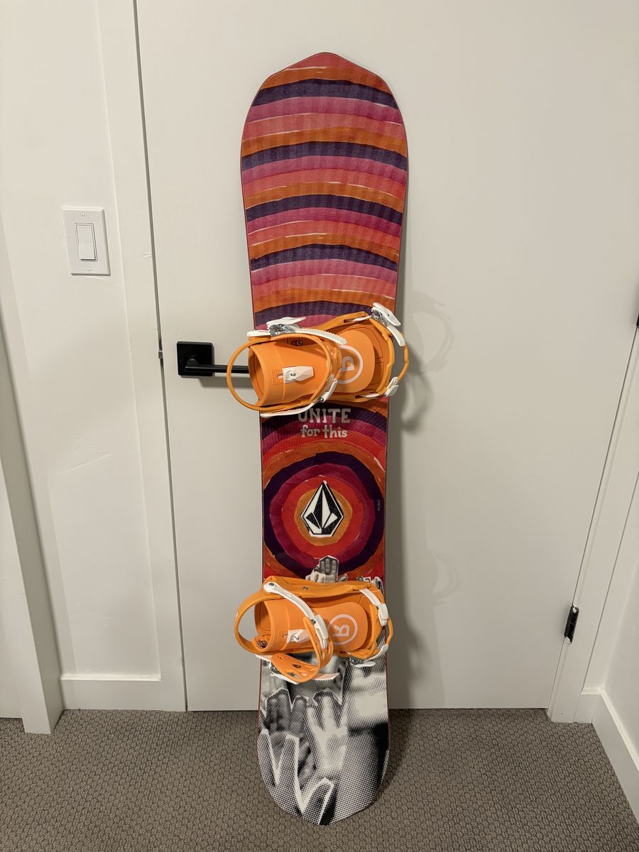 Nitro Beauty x Volcom 150