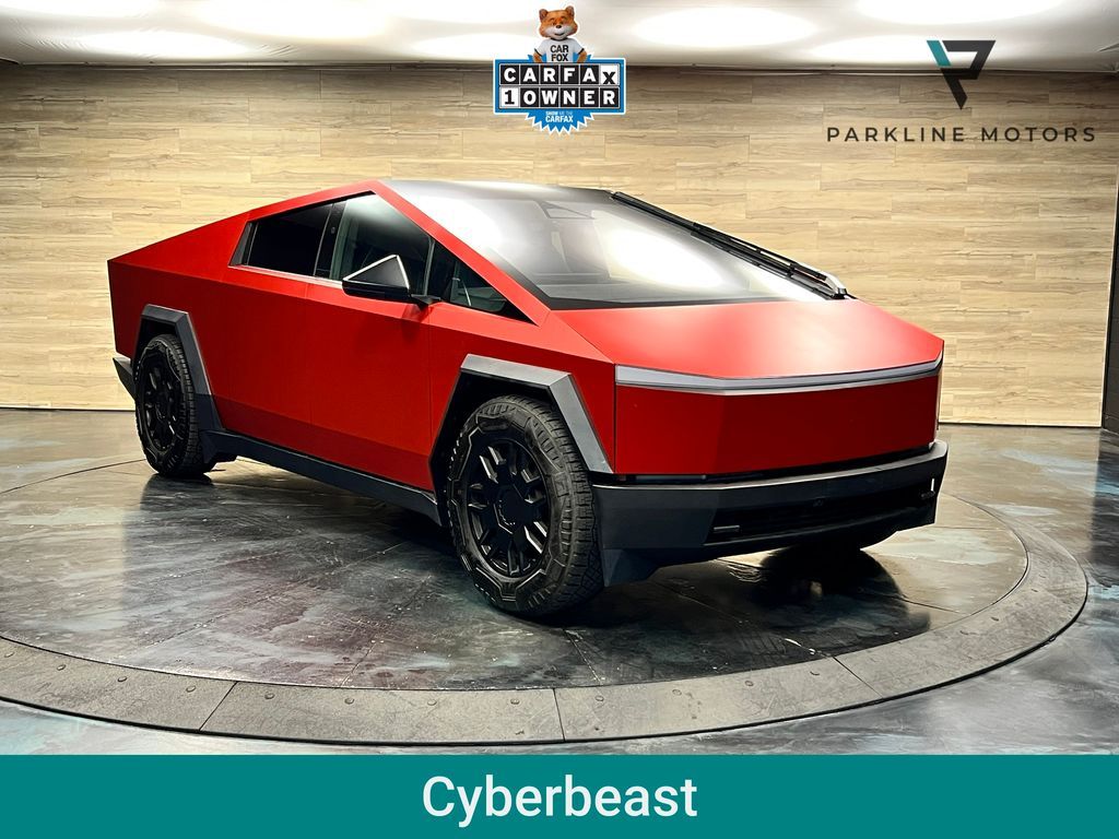 2025 Tesla Cybertruck Cyberbeast