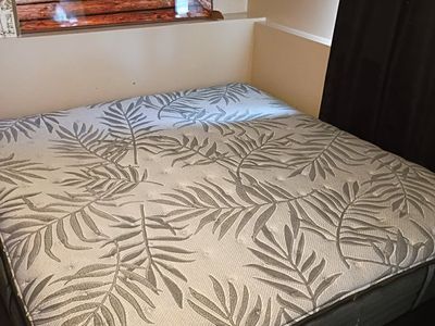 King Size Pillow Top Mattress and Box Spring Set with Palm Leaf Pattern