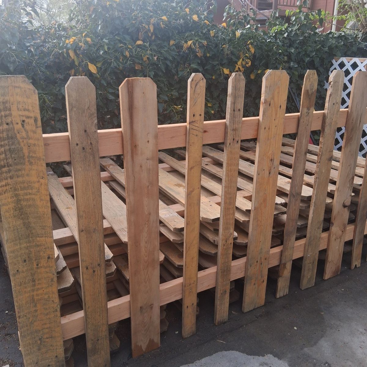 fence panels 4 x 8 new