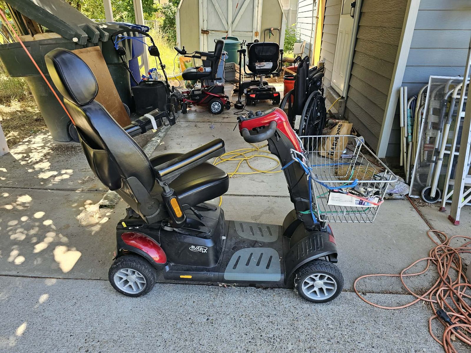 Mobility scooter