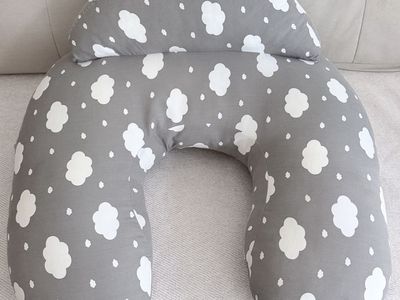 Nursing pillow