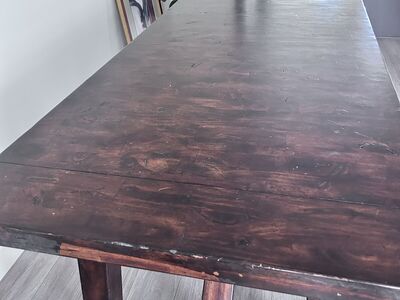 LIke New Large Rectangular Dinning Table