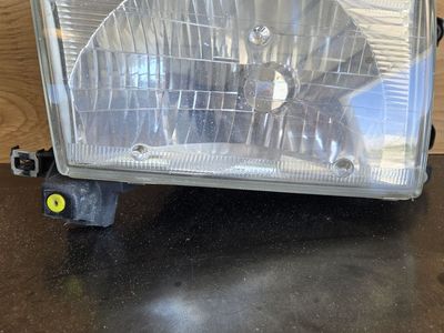 Headlights 2000 4 runner