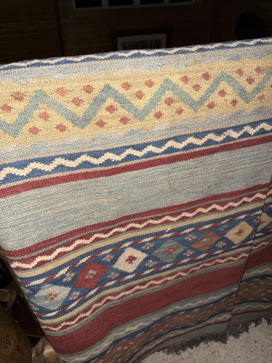 Main image 2
