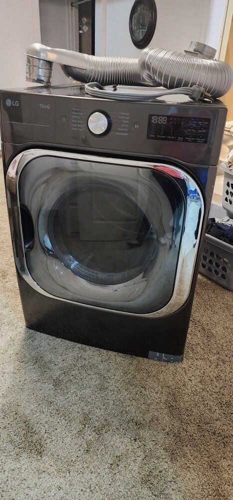 LG thinq electric dryer 9 cu ft