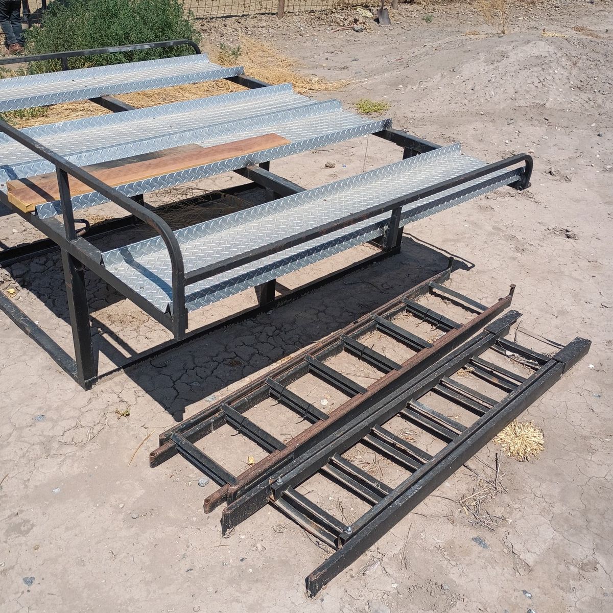 atv rack for a short bed truck