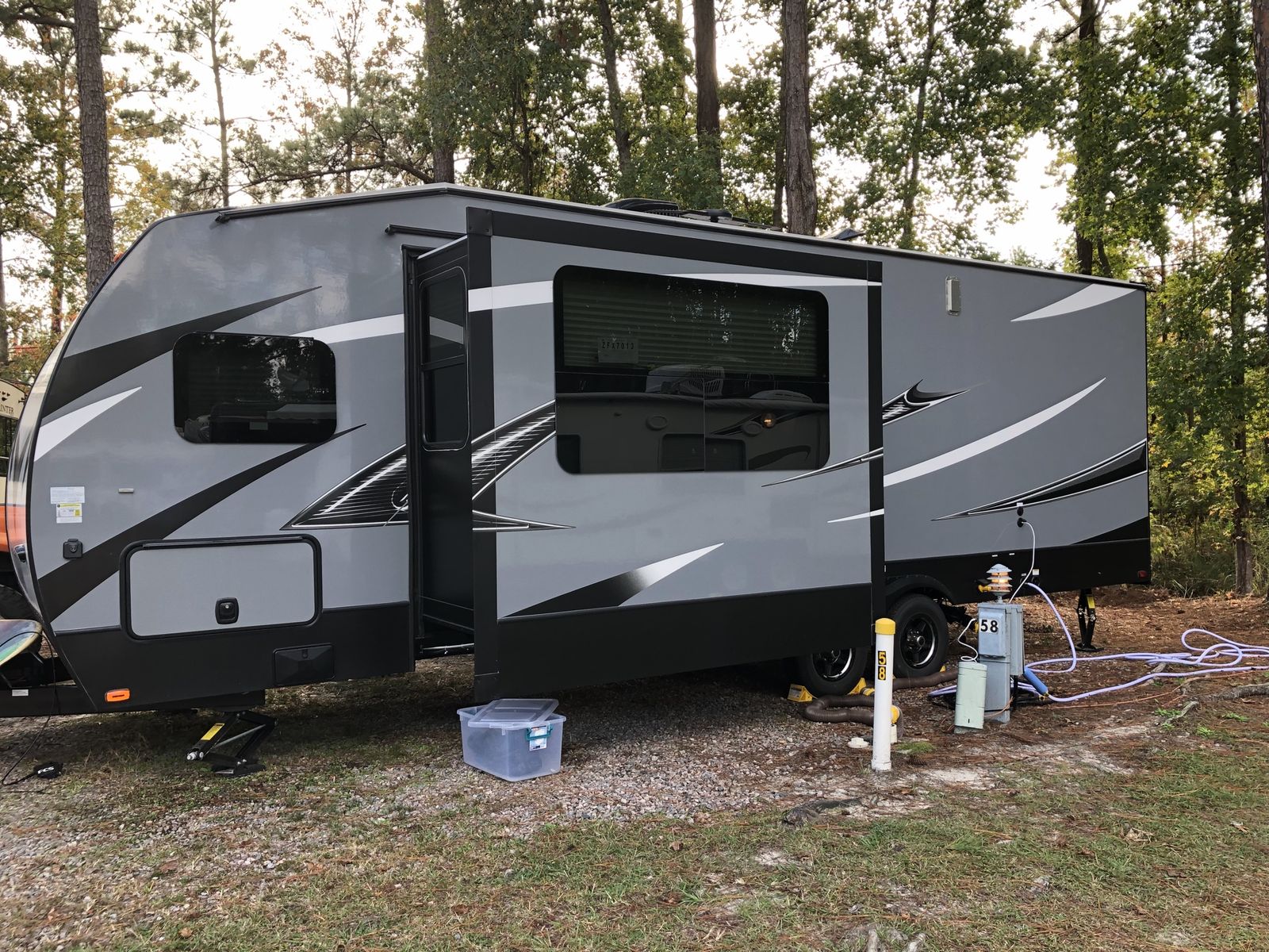 2018 Keystone Impact Vaporlite