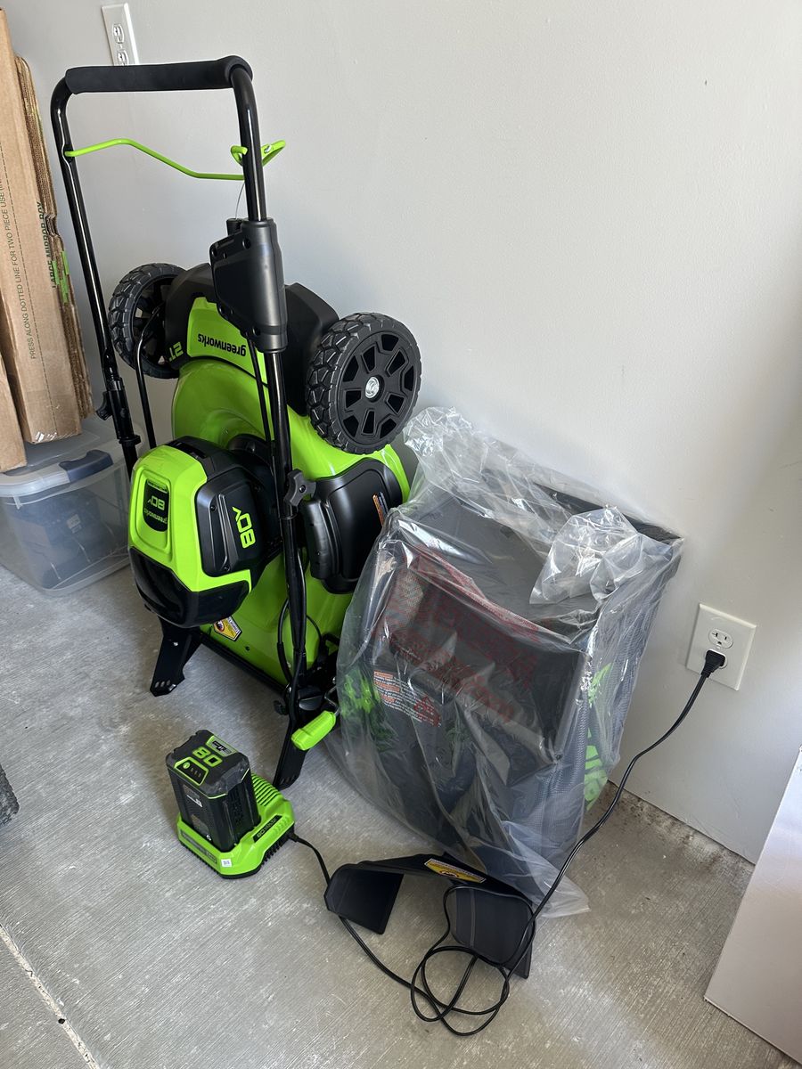 Brand new Greenworks 21" 80V Brushless Cordless Lawn Mower with Battery & Charger