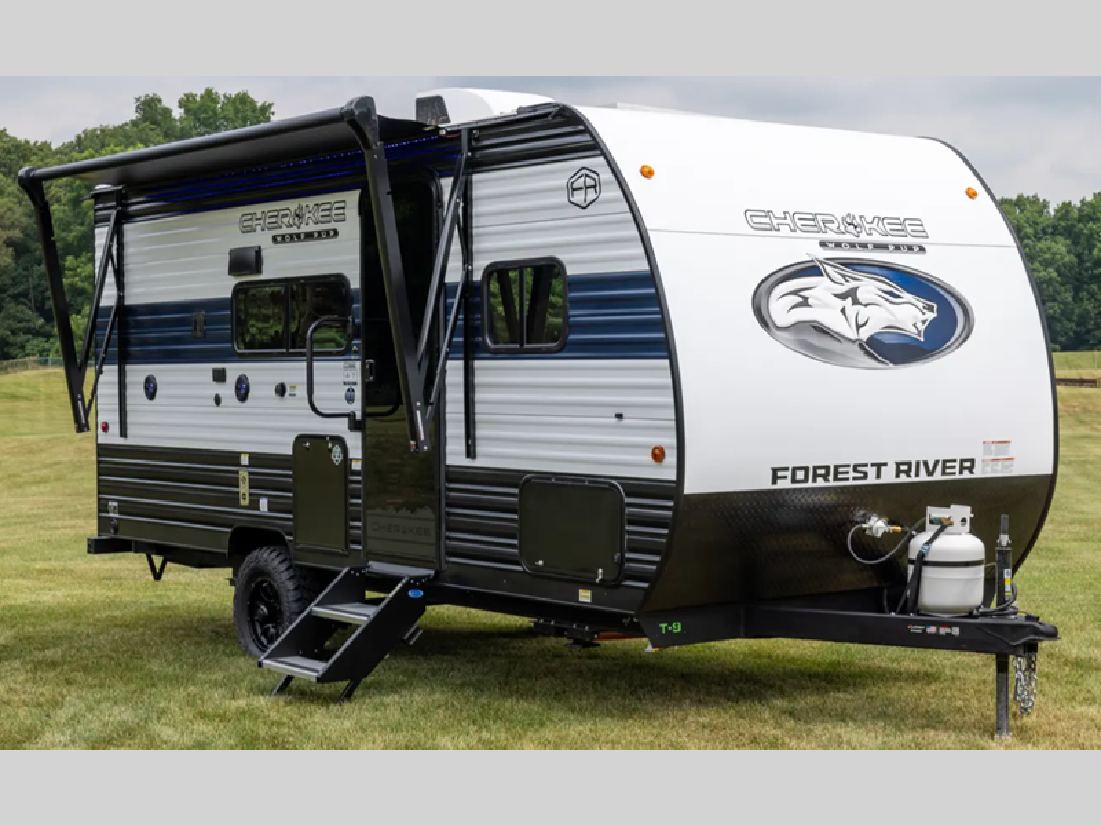 New 2026 Forest River RV Cherokee Wolf Pup 16BHSW