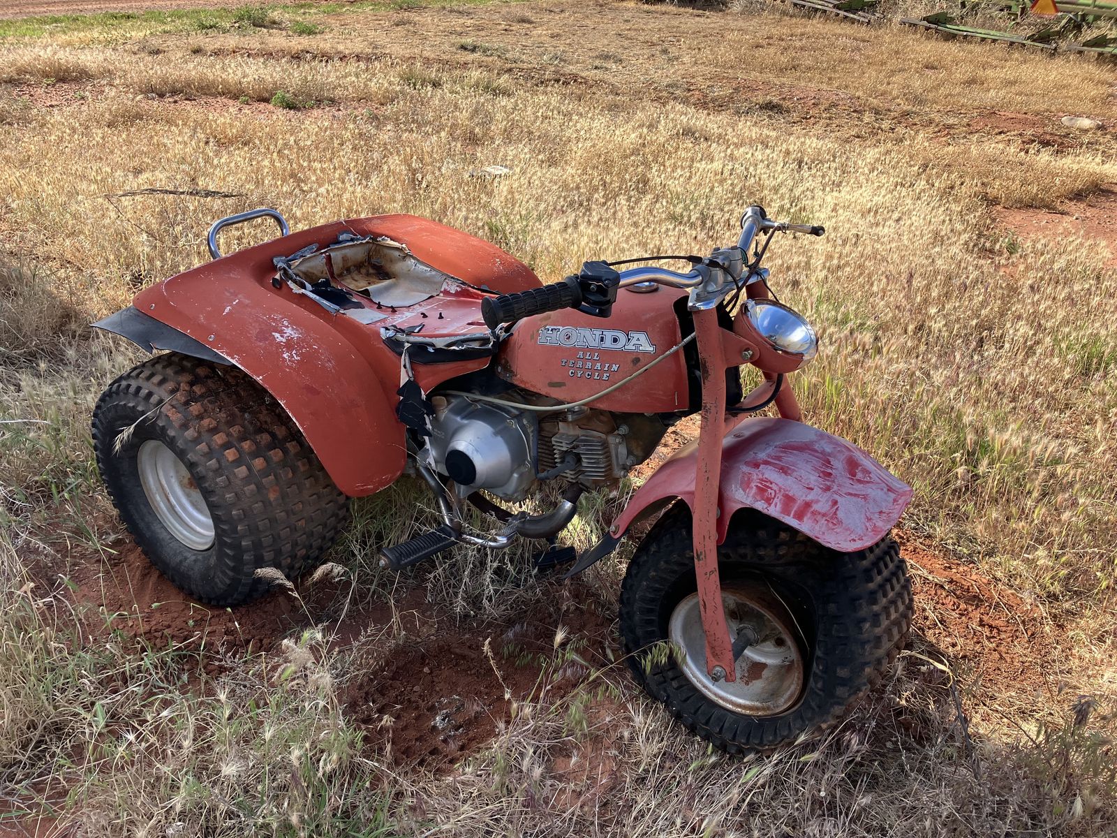 2 Honda ATC 3-Wheelers – Original Engines – Parts or Project