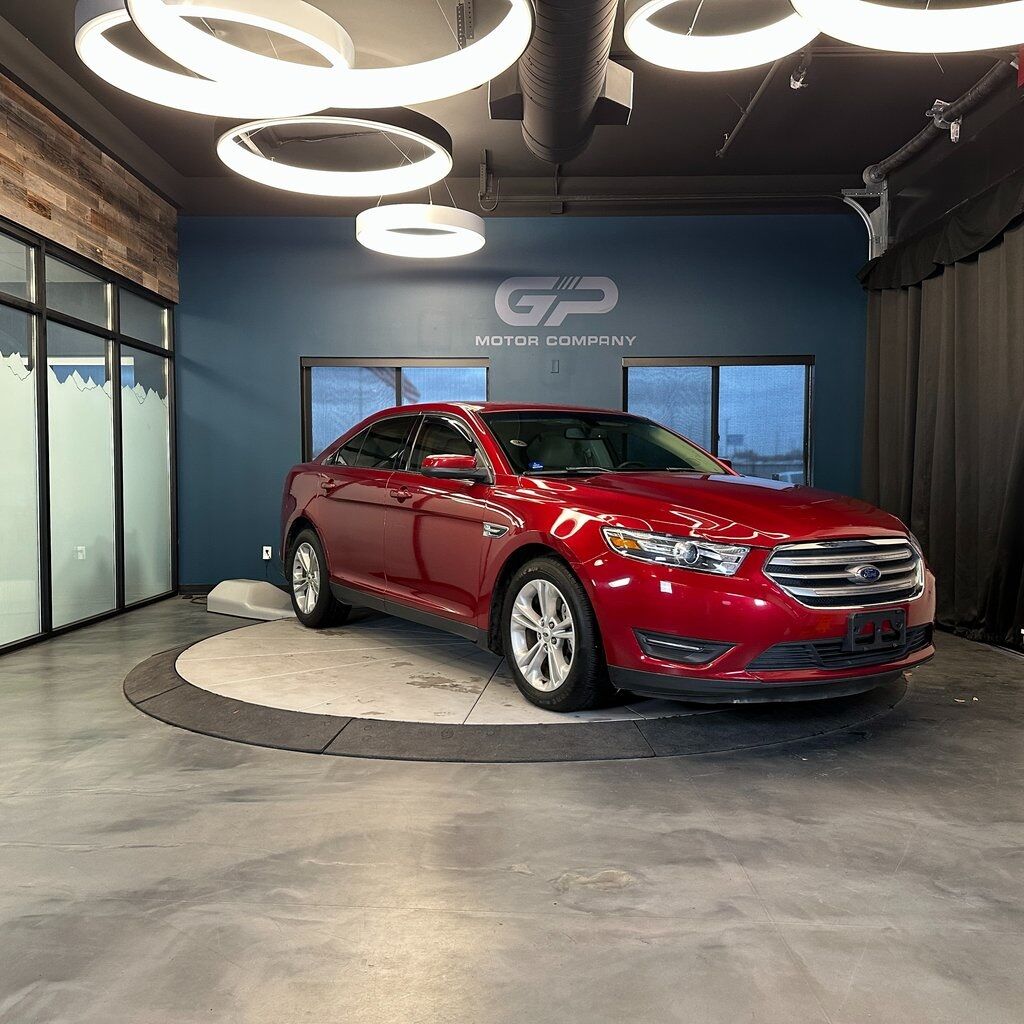 2016 Ford Taurus SEL