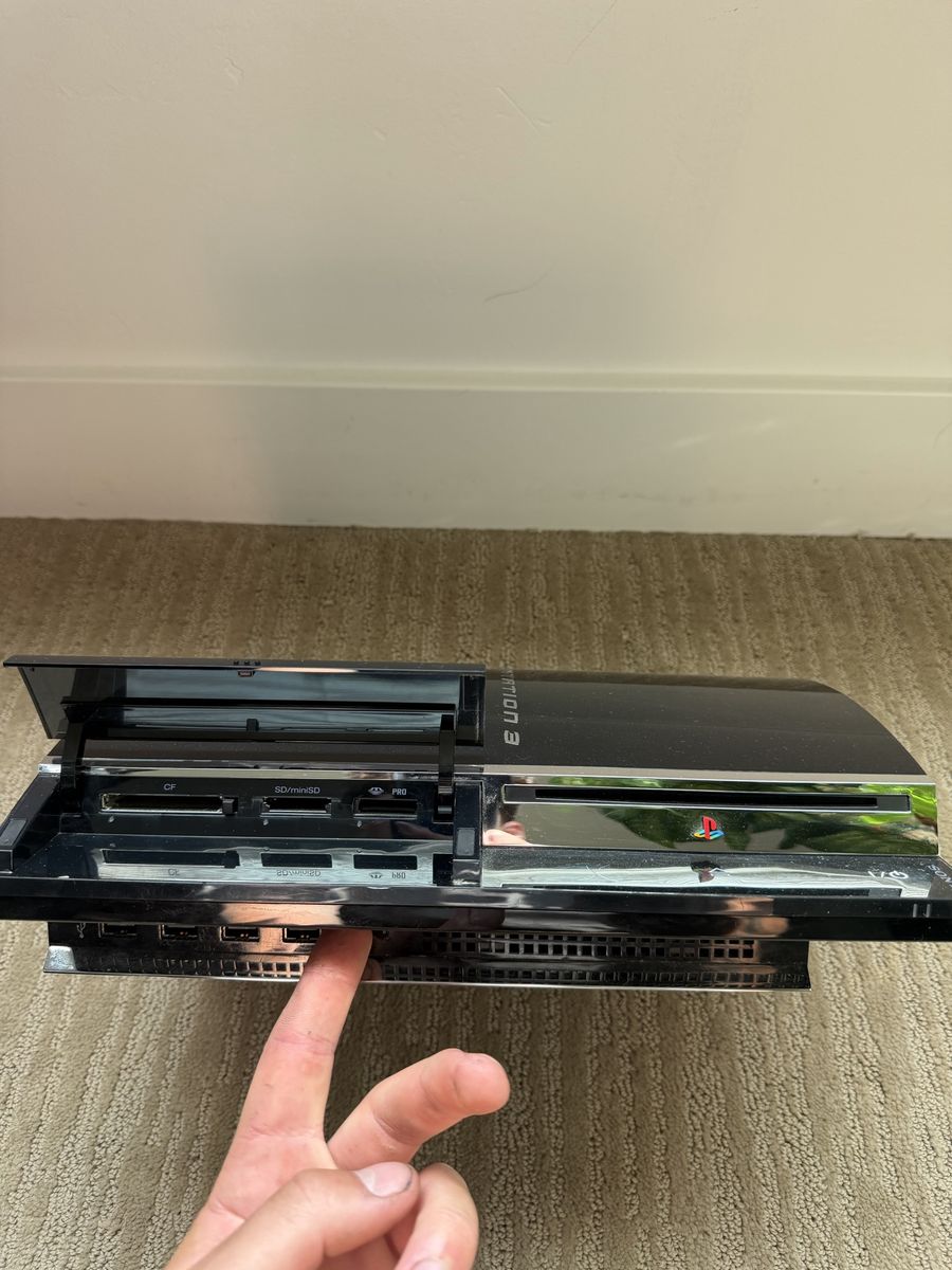 Backwards compatible PlayStation 3 model #CECHAO1