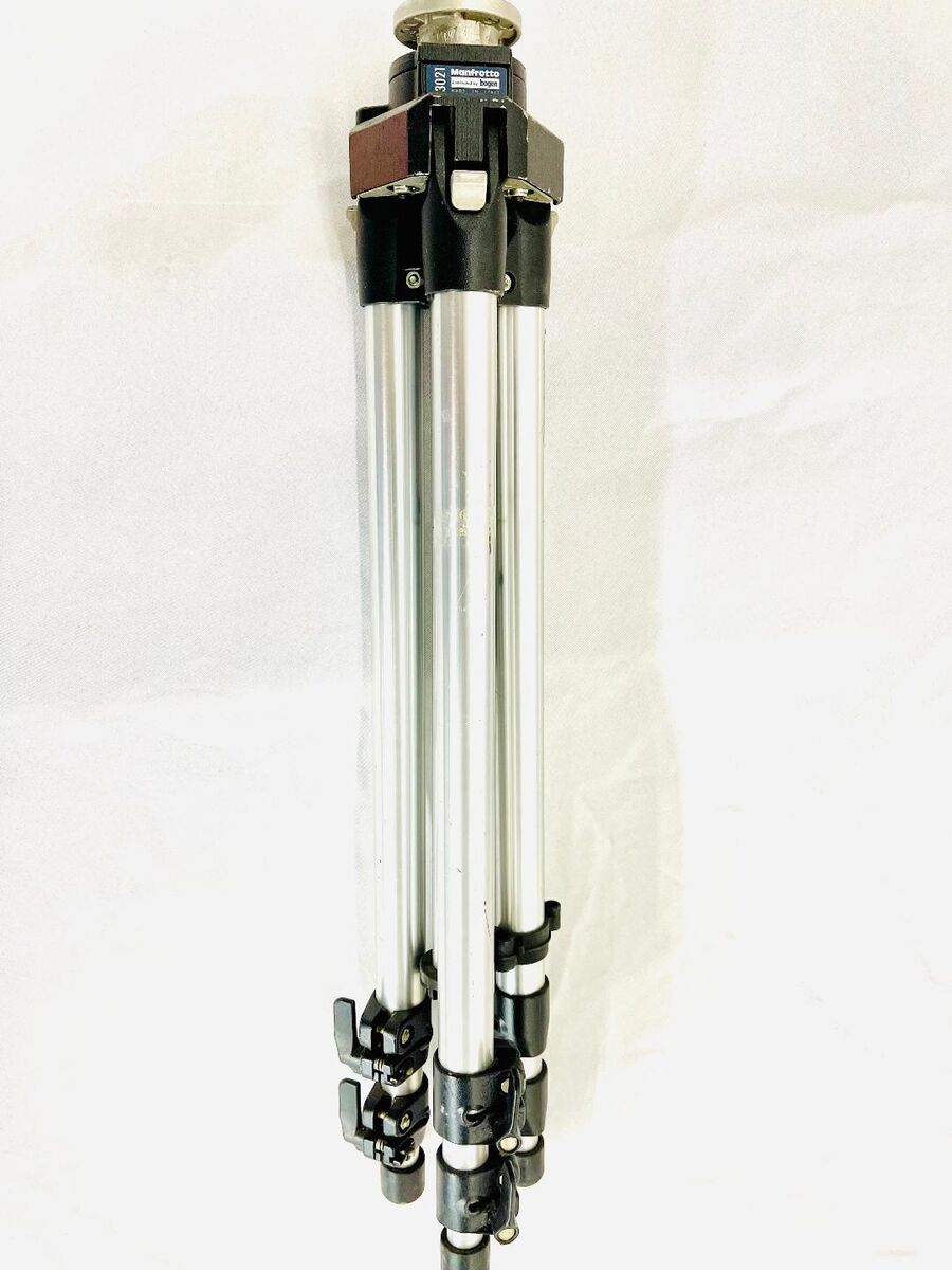 Manfrotto 3021 Camera Tripod
