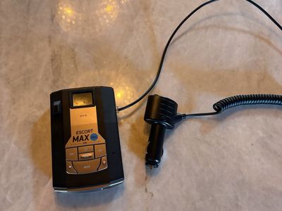 Radar detector escort max 360c