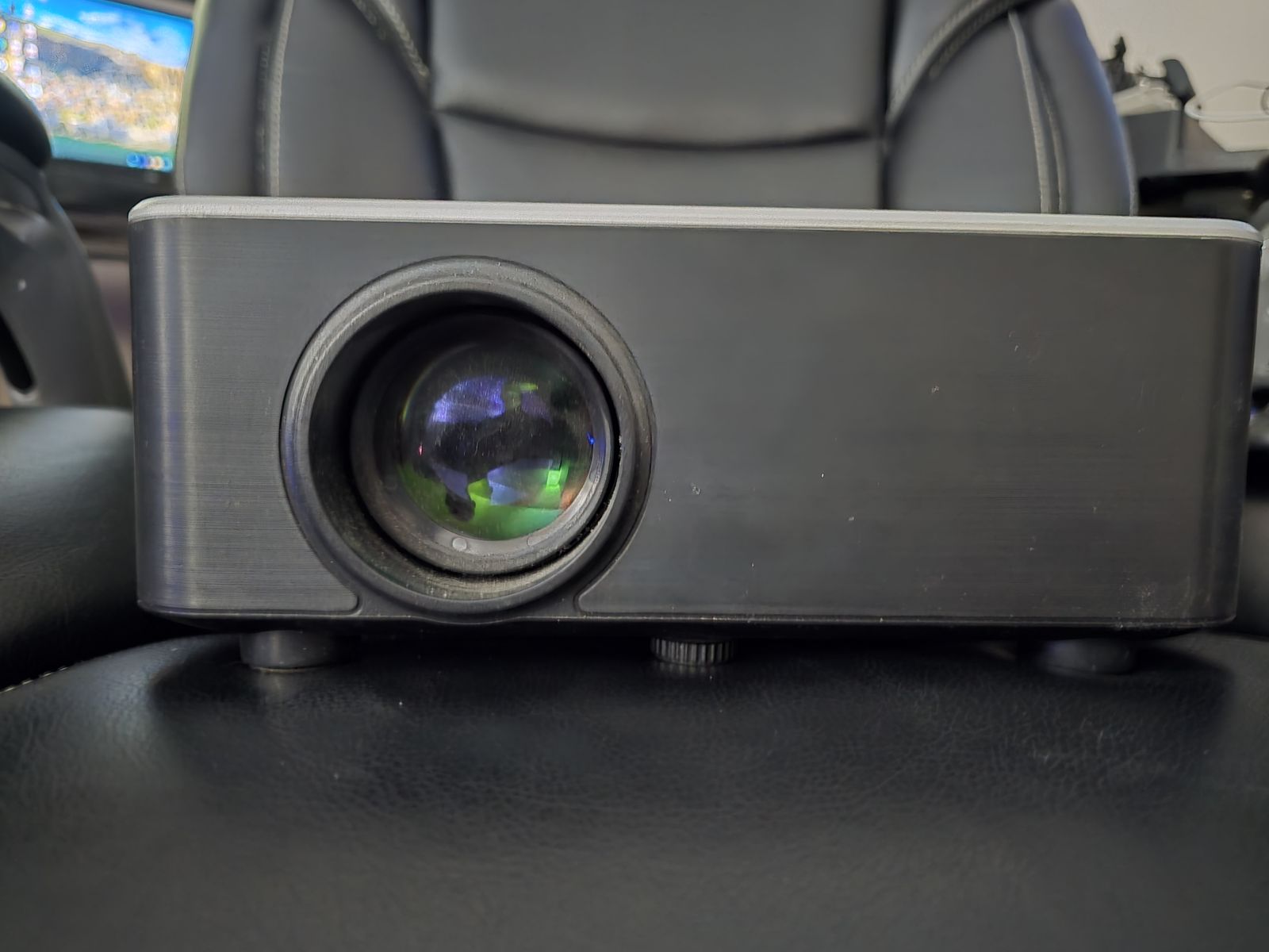 RCA Home Theater Projector 720p LCD/LED RPJ133