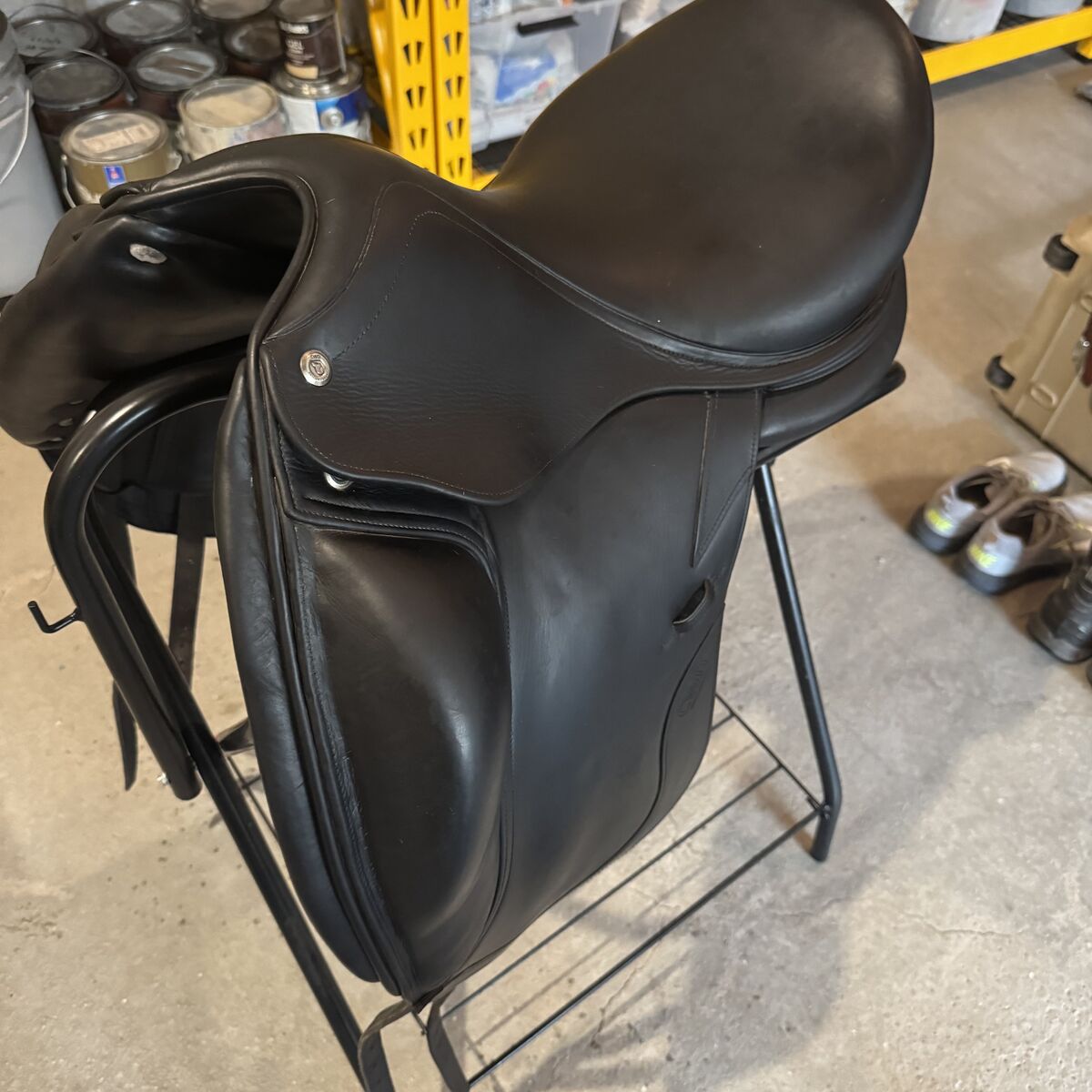 CWD Dressage Saddle, great condition, little use, cover and leathers, 17.5"
