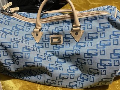 GUESS travel bag