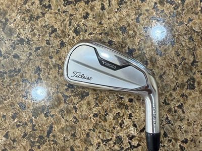 Titleist T200 3 iron, xstiff shaft
