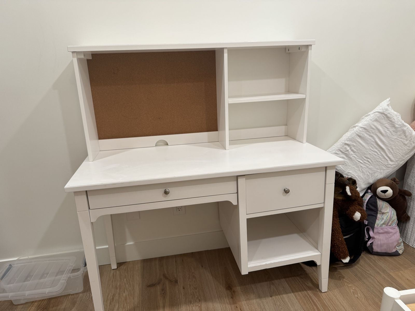 Pottery Barn Kids Morgan desk and Hutch