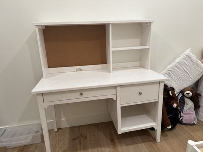 Pottery Barn Kids Morgan desk and Hutch