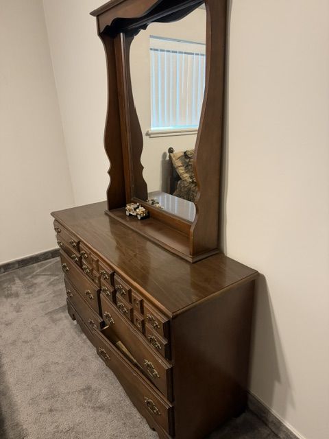 Estate Sale In Murray, Saturday June 13th, 7am to 1pm