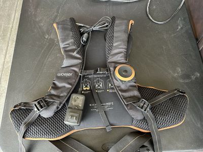 Woojer gaming haptic vest