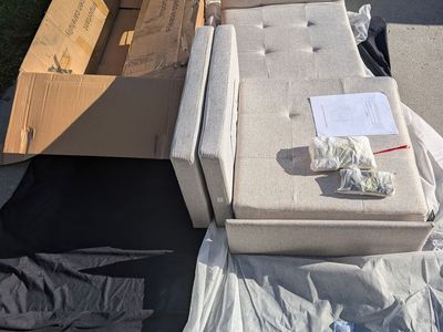 Folding Sofa Bed Chair - Adjustable Sleeper Couch - Versatile Space-Saving Furniture