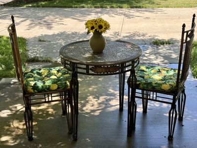 Table and chairs outdoor or indoor.