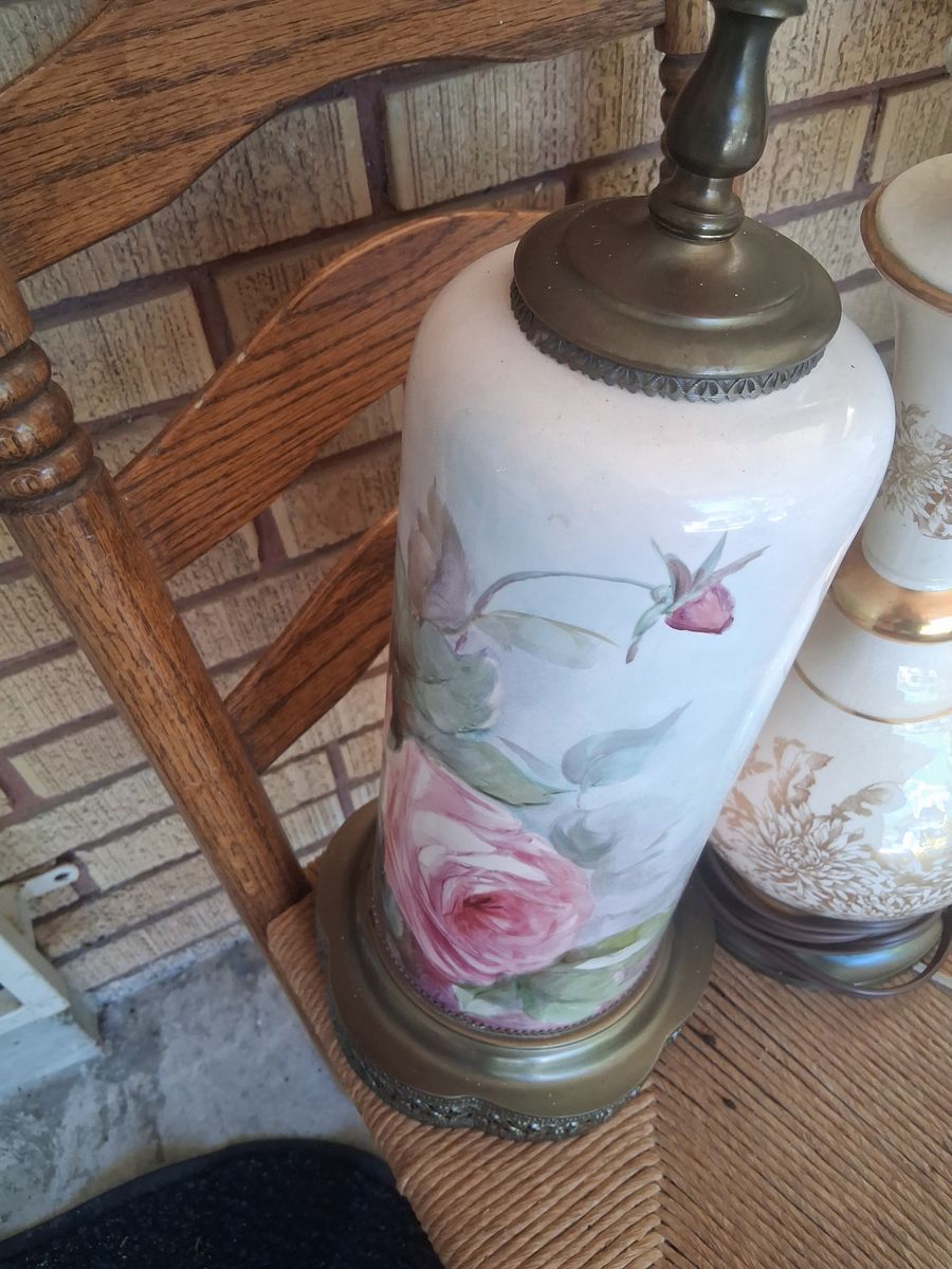 Vintage Hand-Painted Floral Ceramic Table Lamp with Brass Base
