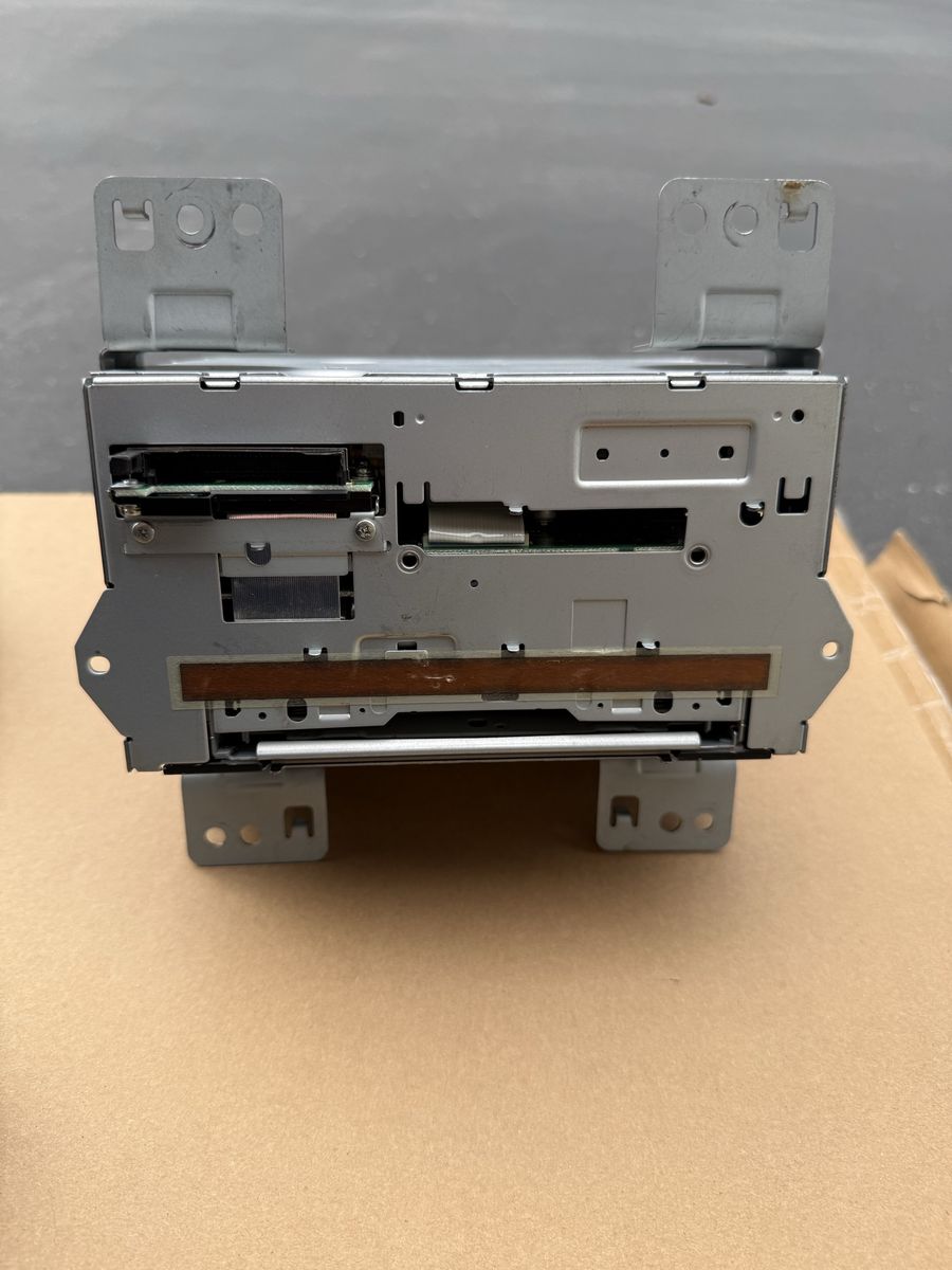 Main image 6